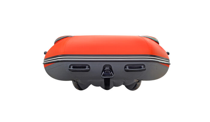 Лодка Reef Triton 400 Fi S-Max с интегрированным фальшбортом