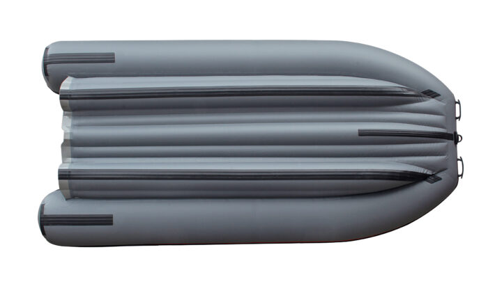Лодка Reef Triton 400 Fi S-Max с интегрированным фальшбортом